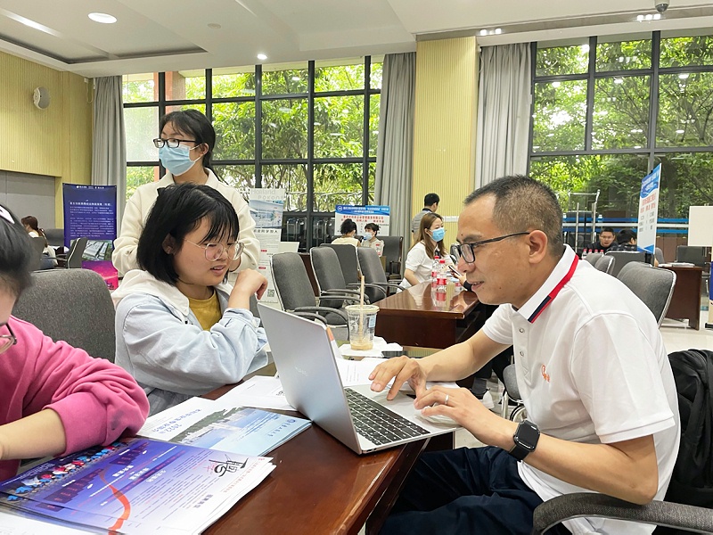 五四青年節(jié)，致敬青春不負韶華